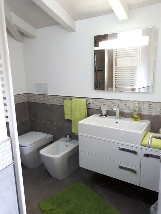 Residenza Borgo Antico Apartment Monte Isola Exterior photo